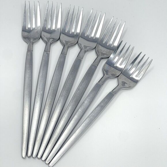 Stanley Roberts ASTRO Stainless Forks MCM Vintage 2 Salad 6.5” 5 Dinner 7 5/8” - Picture 1 of 8